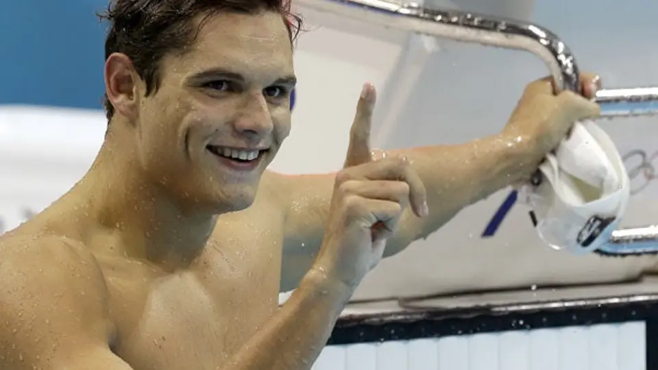 Francia se lleva los 50m libres varonil