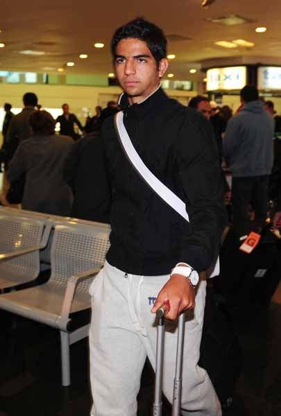 Los jugadores en su llegada al aeropuerto de Argentina. FOTO: CÉSAR VICUÑA