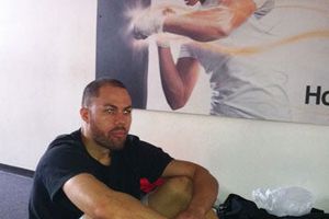 Cintrón confía en vencer al Canelo