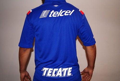 La nueva piel de Cruz Azul | @duverman