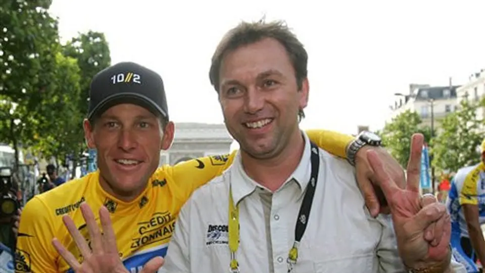Ex director de equipo de Armstrong se dice inocente