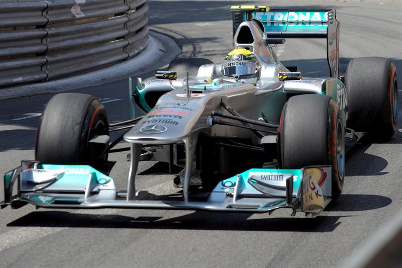Nico Rosberg de la escudería Mercedes GP conduce su monoplaza. FOTO: EFE