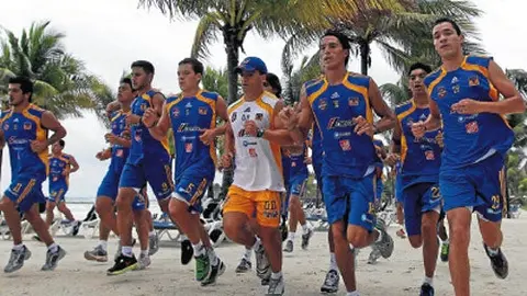 Preparadores físicos desmitifican pretemporada en playa