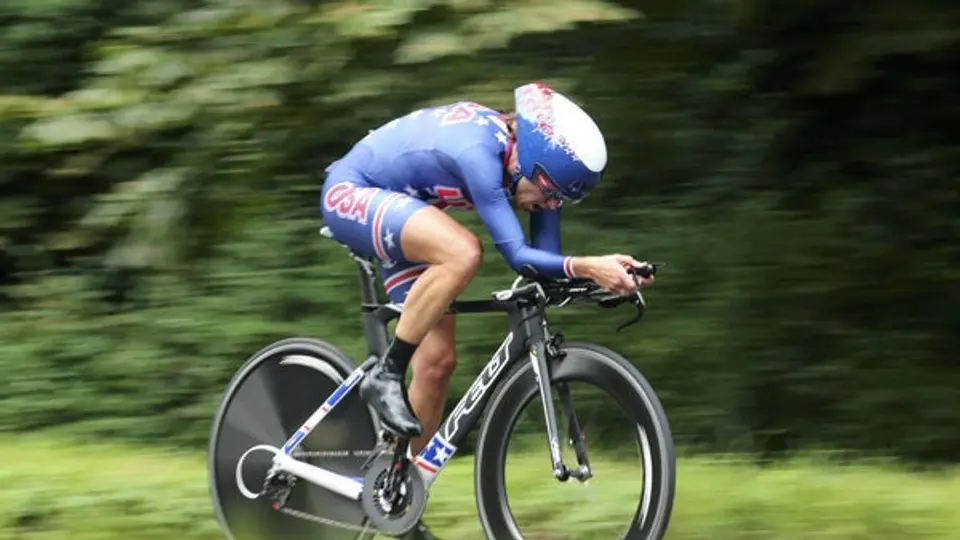 Kristin Armstrong consigue el bicampeonato olímpico en contrarreloj