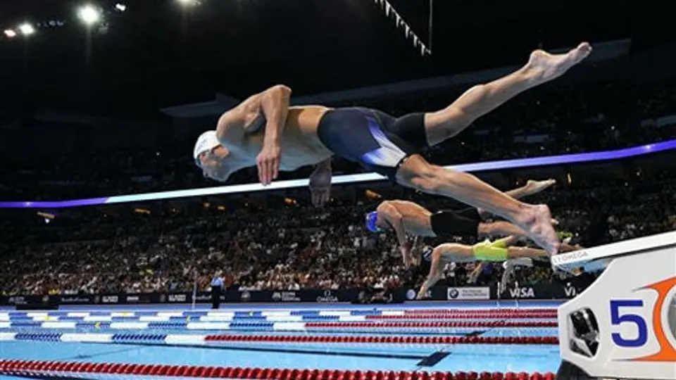 Phelps califica a JO en 200 mariposa