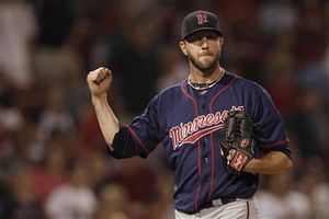 Mellizos vencen a Boston en 10 entradas