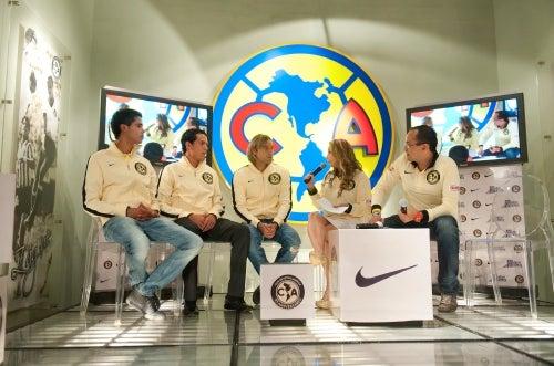 Jugadores americanistas en entrevista (FOTO: CÉSAR VICUÑA)
