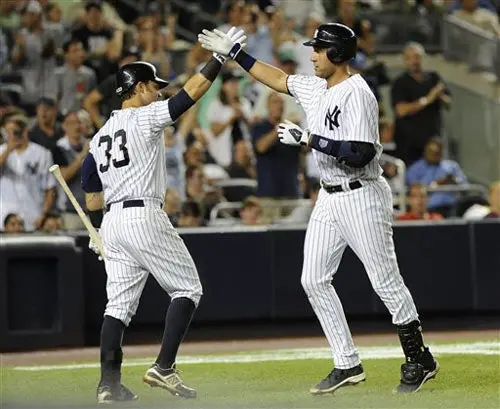 Jeter llega a 250 jonrones en triunfo de Yanquis