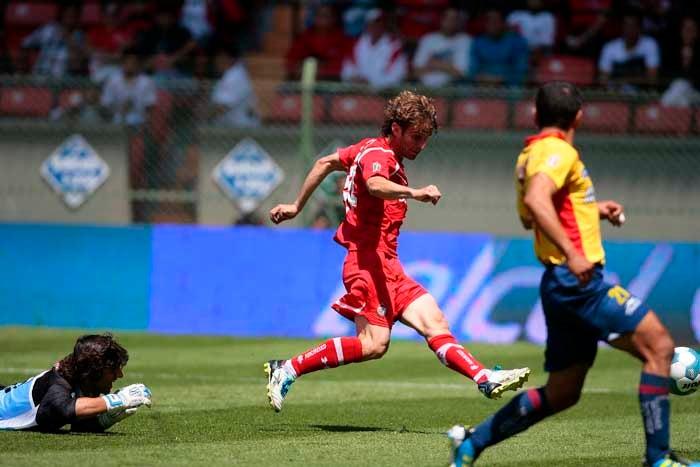 Toluca hizo valer su dominio sobre la cancha en el Nemesio Díez. FOTO: ÓSCAR RAMÍREZ