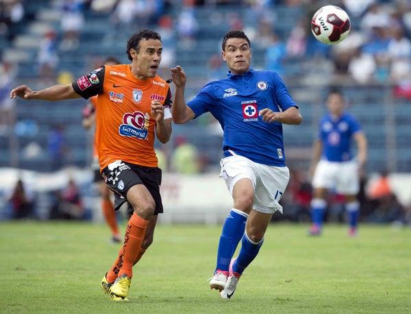 Tras el gol recibido, la máquina se lanzó con todo al frente | MEXSPORT