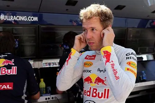 Vettel se iría a Ferrari en 2014 según prensa italiana