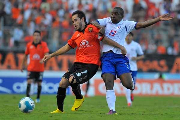 Jaguares tuvo un mal primer tiempo. FOTO: CIRO GUTIÉRREZ