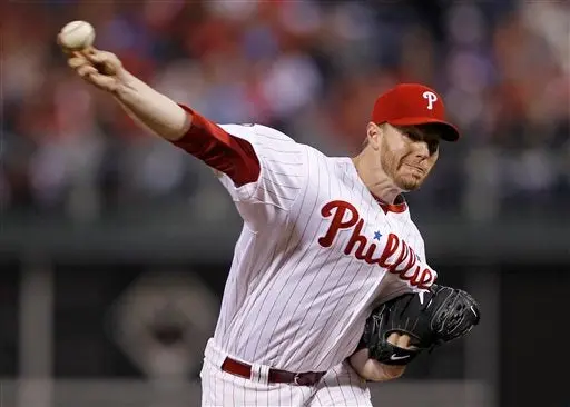 Histórico, Roy Halladay lanza juego sin hit ni carrera en Playoffs