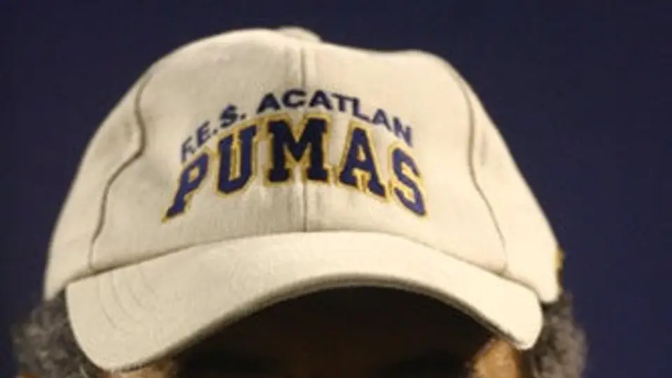 Coach de Pumas Acatlán explota contra su homólogo de los Auténticos