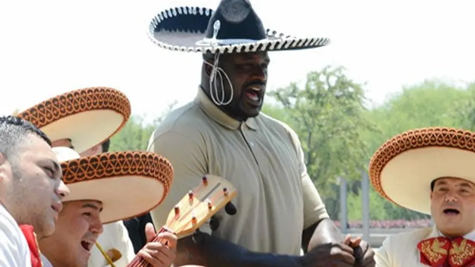 Shaq podría jugar en México