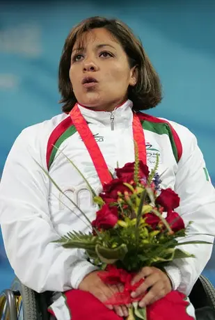 Amalia Pérez da primer Oro a México