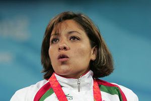 Amalia Pérez da primer Oro a México