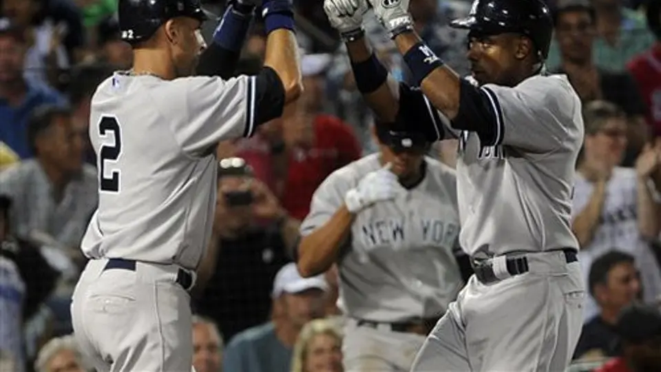 Cuadrangular de Granderson da la victoria a Yanquis