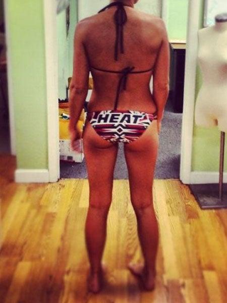 La sexy joven está orgullosa de ser una aficionada al deporte | @KatEdorsson