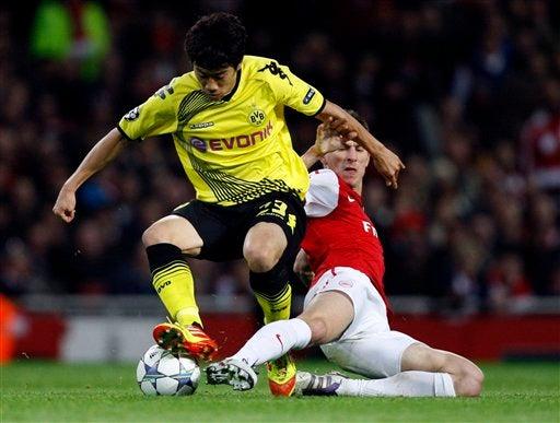 Fue un partido intenso. FOTO: AP
