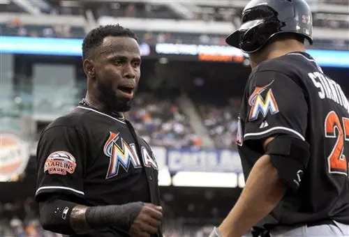 Marlines humillan a Mets en el Citi Field