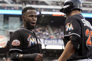 Marlines humillan a Mets en el Citi Field