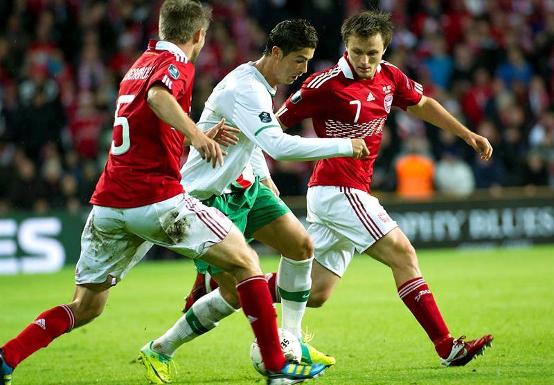 Portugal al ser derrotado por Dinamarca, tendrá que jugar el repechaje. FOTO: EFE