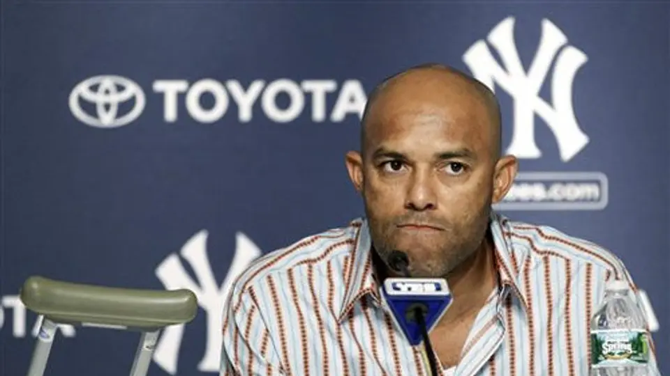 Mariano Rivera está apto para operarse la rodilla