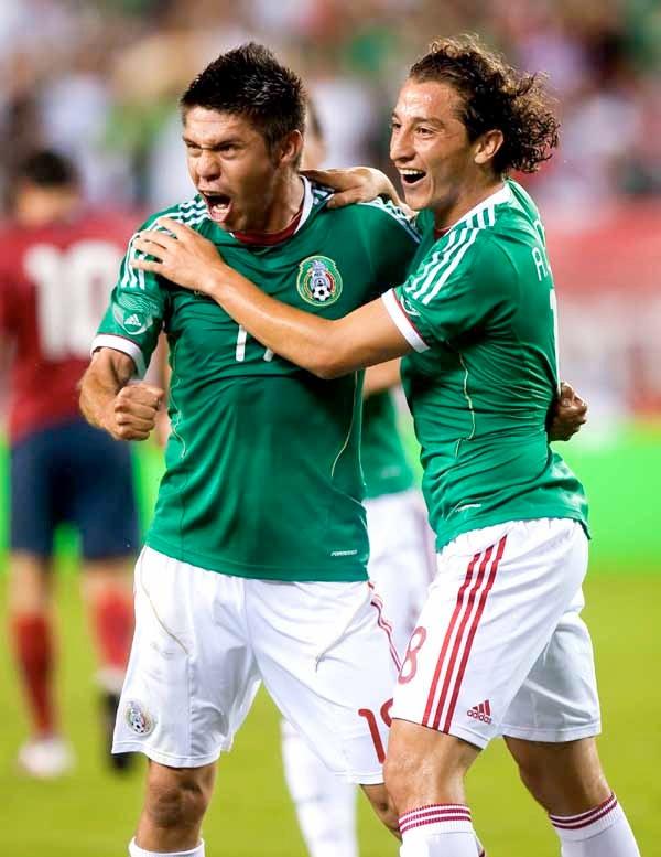 Peralta anotó el gol de México. FOTO: CÉSAR VICUÑA