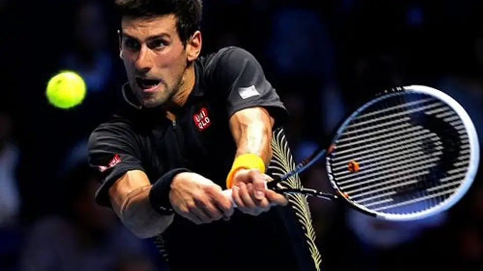 Nole se impone a Tsonga en su debut en Londres