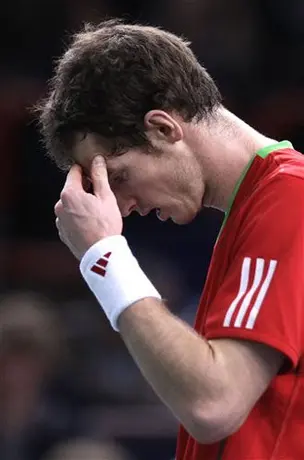 Djokovic vence a Berdych y Ferrer a Murray