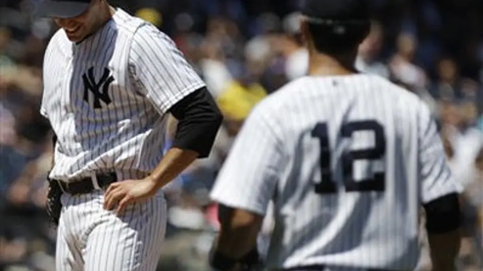 Pierde Yanquis a Pettitte en victoria ante Cleveland