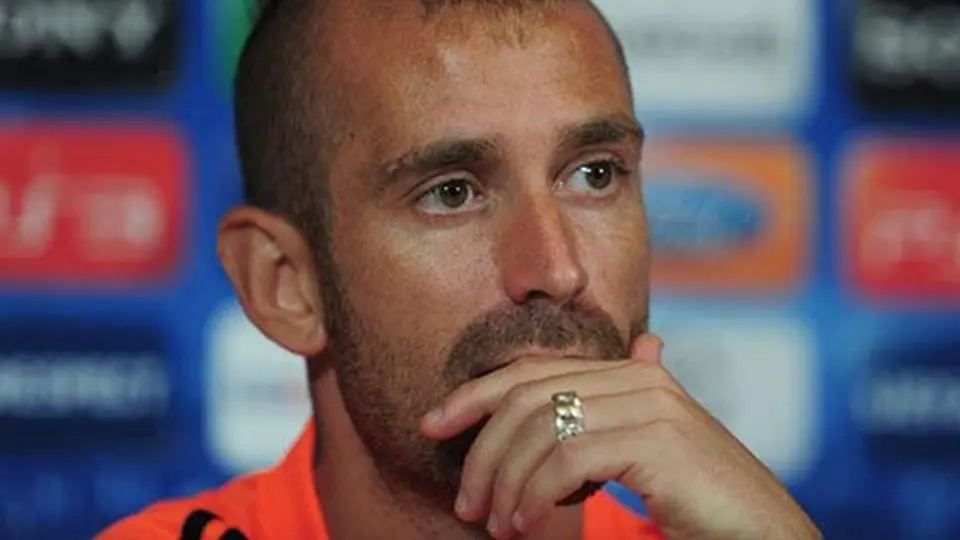 Reducen a cuatro partidos la sanción impuesta a Meireles