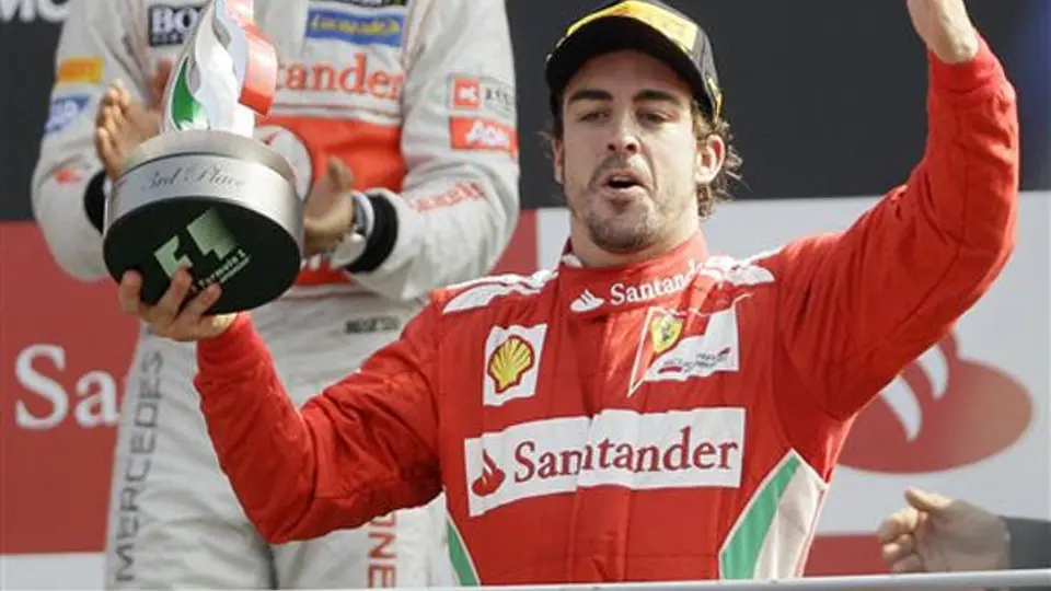 Ex director de Renault asegura que Alonso es superior a Schumacher