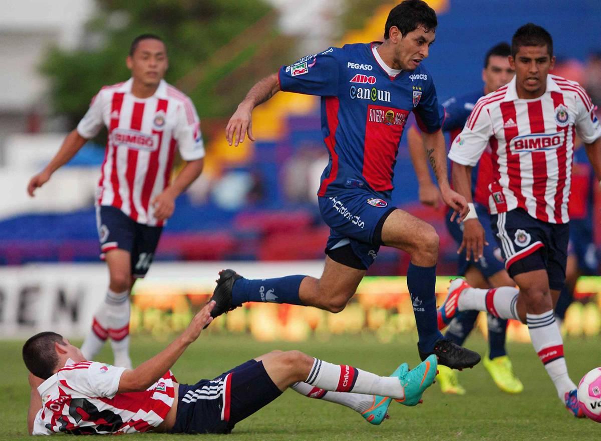 Los Potros comenzaron dominando las acciones | MEXSPORT