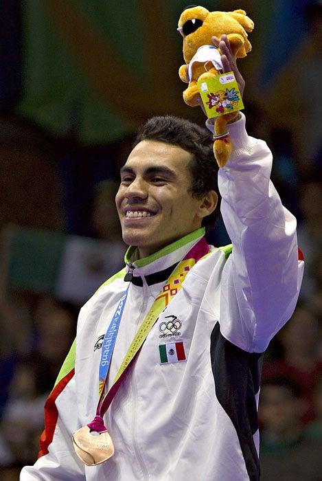 El mexicano tuvo la oportunidad de llevarse el oro, pero Vázquez le ganó la final. FOTO: MEXSPORT