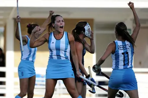 Argentina anuncia equipo de hockey sobre hierba femenil para JO