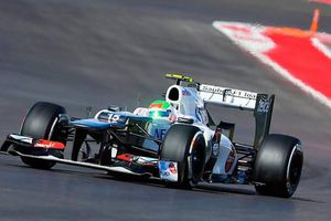 Pérez termina 13 en P1 del GP de Brasil