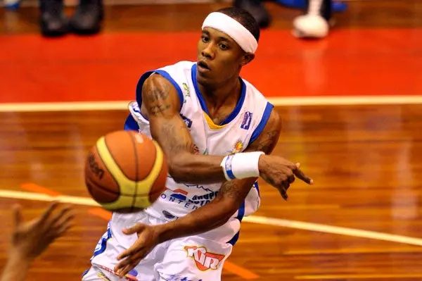Mikey Mitchell es padre por segunda vez