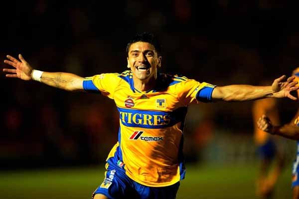 Mancilla hace un doblete en el triunfo 4-2 de Tigres ante el Puebla (FOTO: OMAR HERNÁNDEZ)
