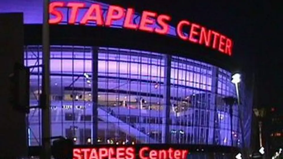 Los Angeles estudia tener de nuevo equipo de NFL
