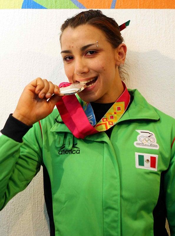 Domínguez obtiene la plata en 69 kilogramos. FOTO: MEXSPORT