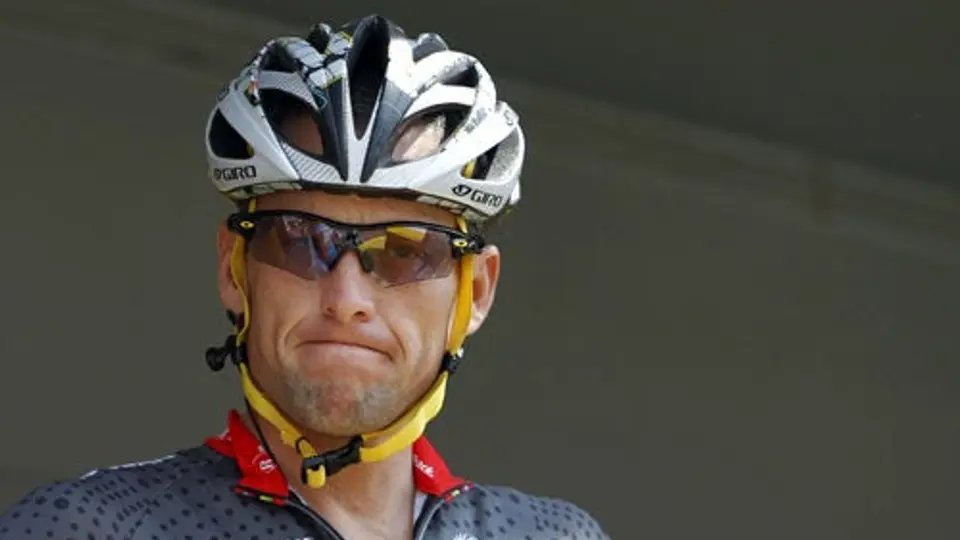 Indurain pide que Armstrong mantenga sus títulos