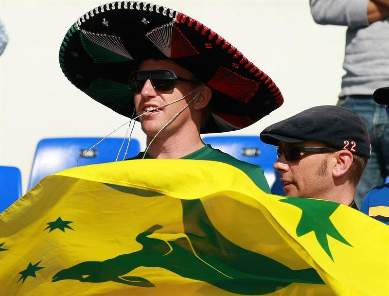 Aficionados a Australia buscan un estilo muy mexicano. FOTO: EFE