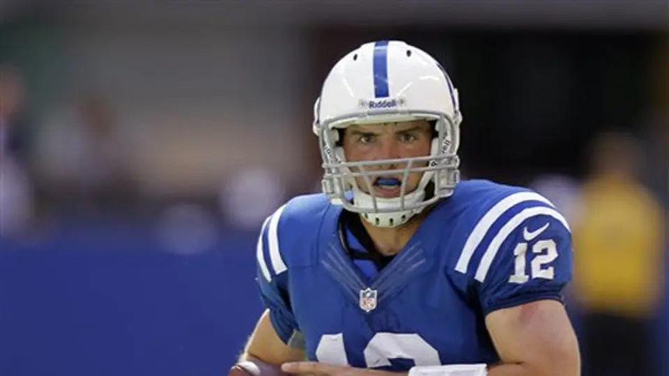 Luck consigue su primer triunfo ante Vikingos