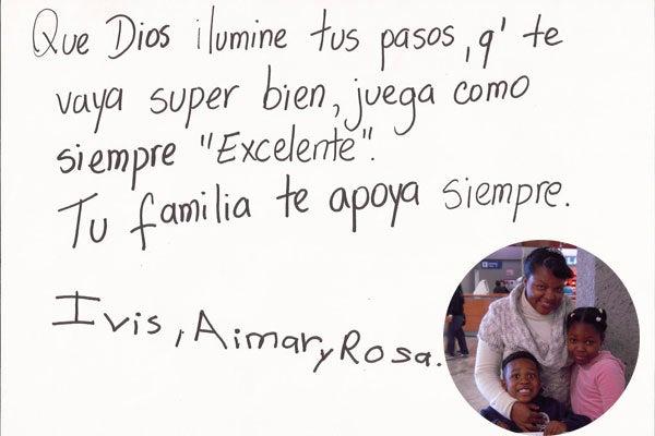 Familia de Walter Ayoví.