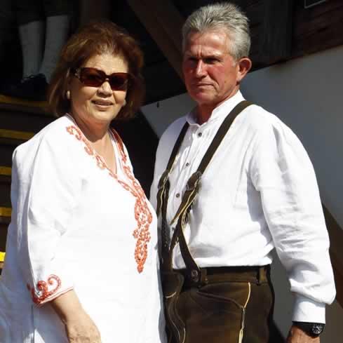 Los jugadores del Bayern Munich y sus esposas disfrutaron del popular Oktoberfest. FOTO: Internet