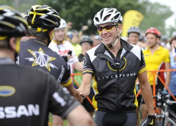 Armstrong, el más antideportivo del año para Sports Illustrated