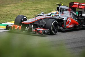 Hamilton se queda con la 'pole' en Interlagos