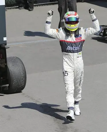 Checo, sexto tras remontar 11 lugares